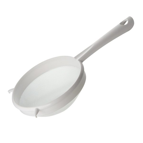 FM White Plastic Sieve 19cm